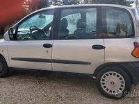 Usata Fiat Multipla 105 CV (77 kW) 2002 Grigio Monovolume