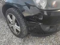 Usata Ford Fiesta Ghia 75 CV (55 kW) 2006 Utilitaria