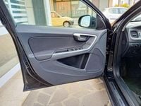 Usata Volvo S60 Kinetic 116 CV (85 kW) 2015 Nero Berlina