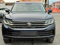 Usata VW Touareg Elegance 231 CV (169 kW) 2024 Blu SUV