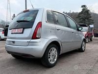 Usata Lancia Musa Gold 95 CV (69 kW) 2012 Grigio Monovolume