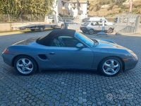 Usata Porsche Boxster 220 CV (161 kW) 2002 Grigio Cabrio