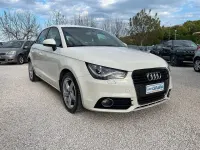 Usado Audi A1 105 CV (77 kW) 2013 Blanco Utilitario