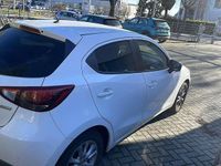 Usata Mazda 2 Exceed 105 CV (77 kW) 2016 Bianco Utilitaria