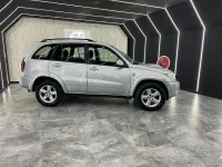 Gebraucht Toyota RAV4 116 PS (85 kW) 2004 Grau SUV