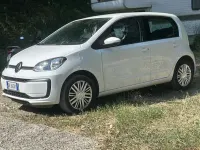 Usata VW up! Move 65 CV (47 kW) 2024 Bianco Utilitaria