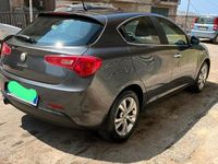 Usata Alfa Romeo Giulietta 105 CV (77 kW) 2011 Grigio Berlina