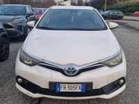 Usata Toyota Auris Hybrid Lounge 99 CV (72 kW) 2015 Berlina