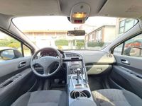 usata Peugeot 3008 1.6 cambio robotizzato Premium GARA