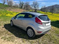 Usata Ford Fiesta Titanium 68 CV (50 kW) 2009 Argento Utilitaria