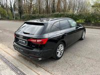 Begagnad Audi A4 Business 204 HK (150 kW) 2022 Svart Kombi