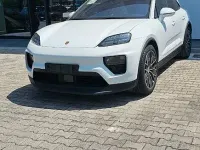 Usata Porsche Macan 197 CV (144 kW) 2025 Bianco SUV