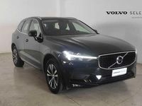 Usata Volvo XC60 Momentum 197 CV (144 kW) 2021 Nero SUV