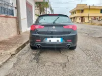 Second-hand Alfa Romeo Giulietta 140 CP (102 kW) 2012 Negru Hatchback