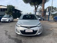 Usata Hyundai i20 Edition 86 CV (63 kW) 2014 Grigio Berlina