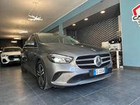 Usata Mercedes B180 116 CV (85 kW) 2021 Grigio Monovolume