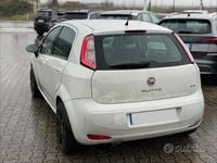 Usata Fiat Punto Evo S 95 CV (69 kW) 2012 Bianco Utilitaria