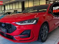 Usata Ford Focus ST-Line 125 CV (91 kW) 2024 Colorado red Berlina
