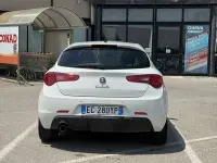 Usata Alfa Romeo Giulietta Progression 170 CV (125 kW) 2010 Utilitaria