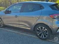 Usata Renault Clio V 101 CV (74 kW) 2025 Grigio Utilitaria