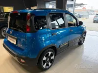Usata Fiat Panda Cross Cross 69 CV (50 kW) 2025 Blu/azzurro Utilitaria