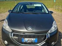 Usata Peugeot 208 Allure 68 CV (50 kW) 2013 Grigio Utilitaria