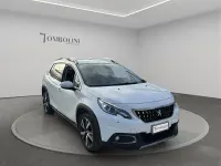Usata Peugeot 2008 Allure 2017 Bianco SUV