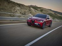 Usata Alfa Romeo Stelvio Sprint 209 CV (153 kW) 2023 Rosso SUV