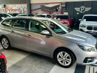 Usata Peugeot 308 Business-Line 131 CV (96 kW) 2019 Grigio artense metallizzato Station wagon