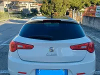 Usata Alfa Romeo Giulietta 109 CV (80 kW) 2012 Bianco Utilitaria