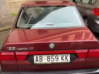 Usata Alfa Romeo 155 116 CV (85 kW) 1994 Rosso Berlina