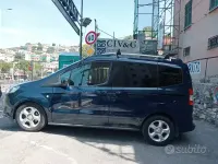 Usata Ford Tourneo Courier 100 CV (73 kW) 2016 Bluazzurro Monovolume