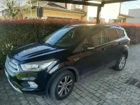 Usata Ford Kuga 120 CV (88 kW) 2018 Nero SUV