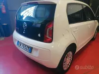 Usata VW up! Move 68 CV (50 kW) 2014 Bianco Utilitaria