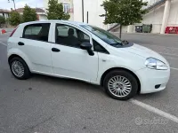 Usata Fiat Grande Punto 75 CV (55 kW) 2011 Bianco Utilitaria