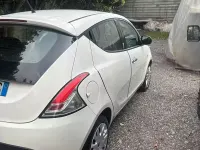 Usata Lancia Ypsilon Silver 69 CV (50 kW) 2012 Bianco Utilitaria