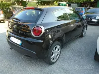 Usata Alfa Romeo MiTo 94 CV (69 kW) 2012 Nero Utilitaria