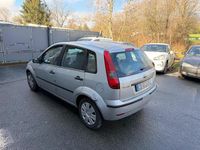 Usata Ford Fiesta 80 CV (58 kW) 2003 Argento Utilitaria