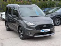 Usata Ford Tourneo 120 CV (88 kW) 2022 Grigio Furgone