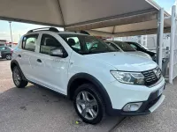 Usata Dacia Sandero Stepway 90 CV (66 kW) 2018 Bianco Berlina