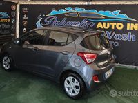Usata Hyundai i10 Comfort 90 CV (66 kW) 2014 Grigio Utilitaria