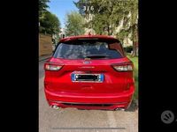 Usata Ford Kuga Vignale 152 CV (111 kW) 2021 Rosso SUV