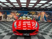 Usata Ferrari California 560 CV (411 kW) 2016 Rosso Cabrio
