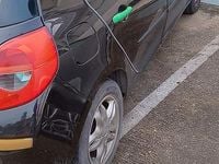 Usata Renault Clio II 70 CV (51 kW) 2006 Nero Berlina