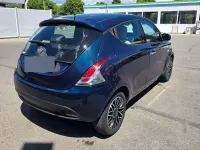 Usata Lancia Ypsilon Gold 95 CV (69 kW) 2015 Blu Utilitaria