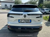 Usado Renault Austral Techno 200 CV (147 kW) 2023 Blanco SUV