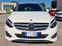 Usata Mercedes B180 109 CV (80 kW) 2019 Bianco Monovolume