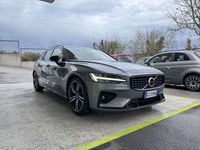 Usata Volvo V60 R-Design 197 CV (144 kW) 2020 Grigio Station wagon