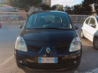 Usata Renault Modus 85 CV (62 kW) 2006 Nero Monovolume