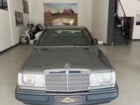 Usata Mercedes E320 220 CV (161 kW) 1992 Grigio Coupé